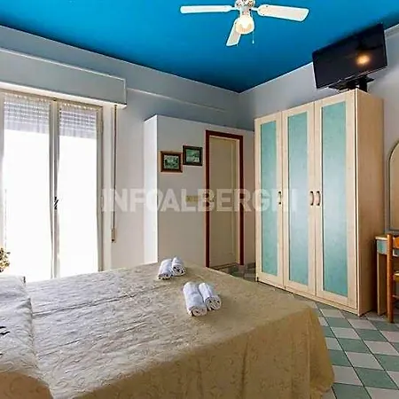 Locarno Hotel 3*