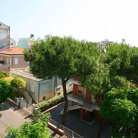 Hotel Locarno 3*
